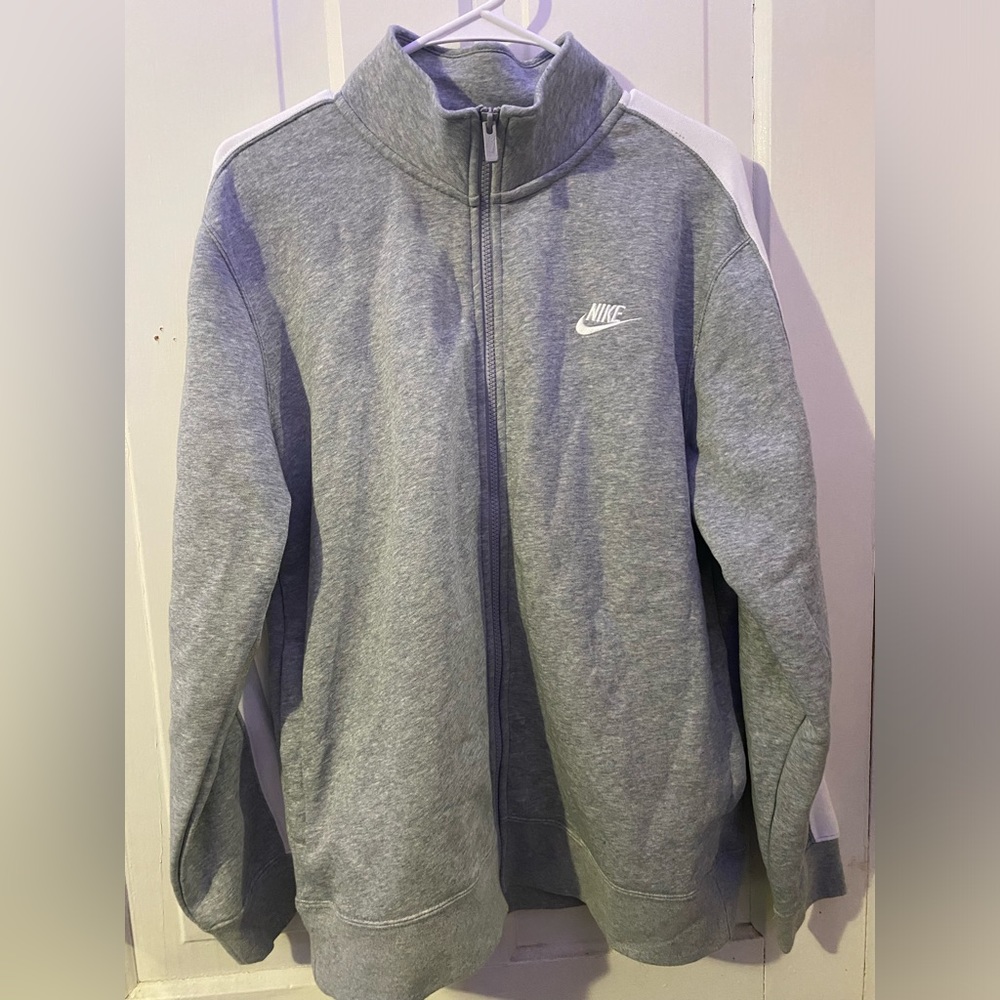 Nike zip up